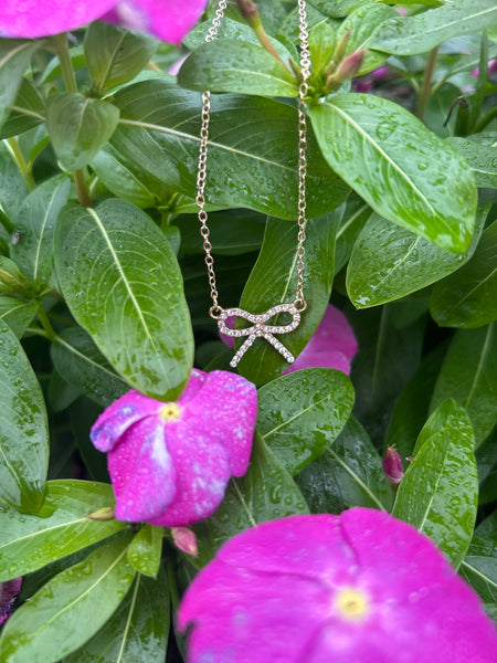 Bow Necklace