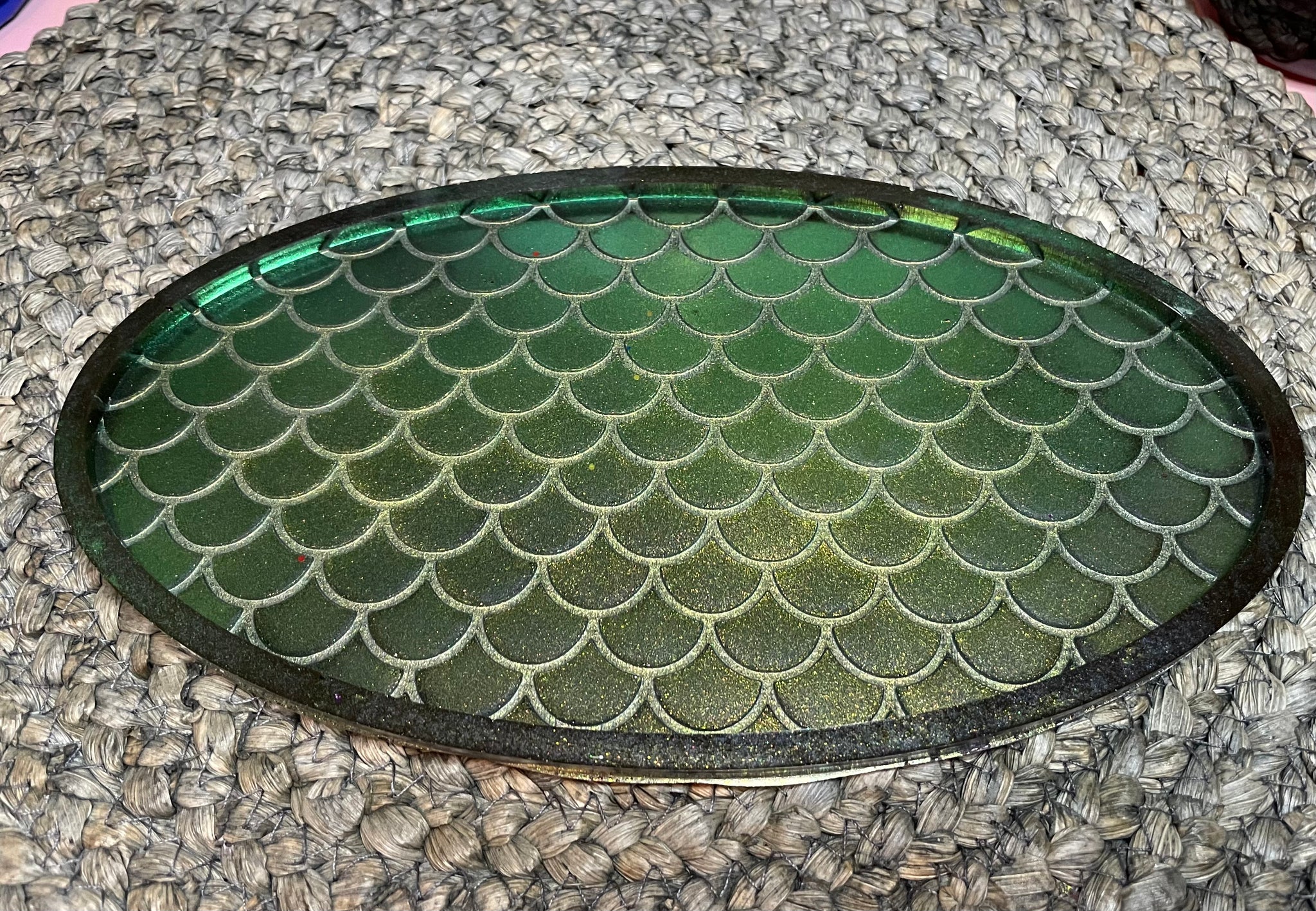 RTS {Green color shift} Mermaid Tray